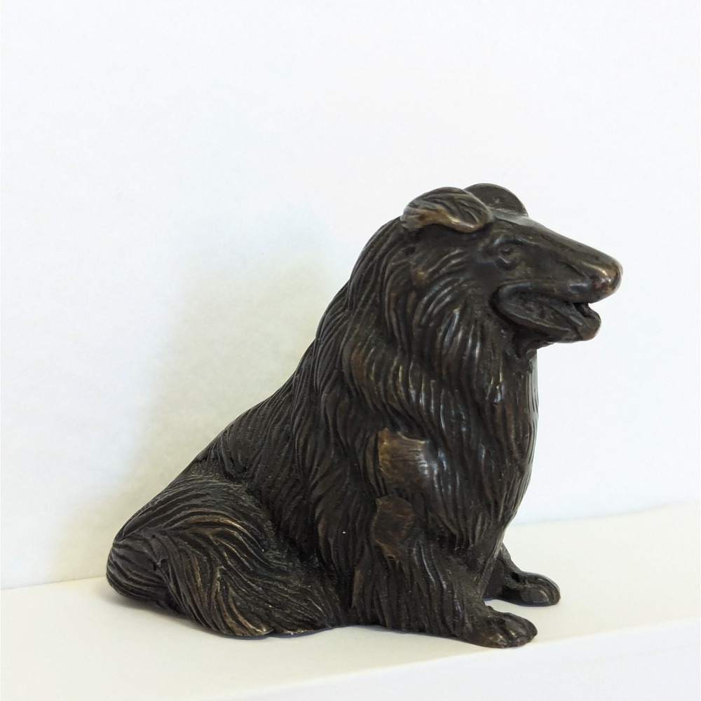 Cast Bronze Sitting Collie Dog Figurine Vintage Heavy Patina Lassie Statue